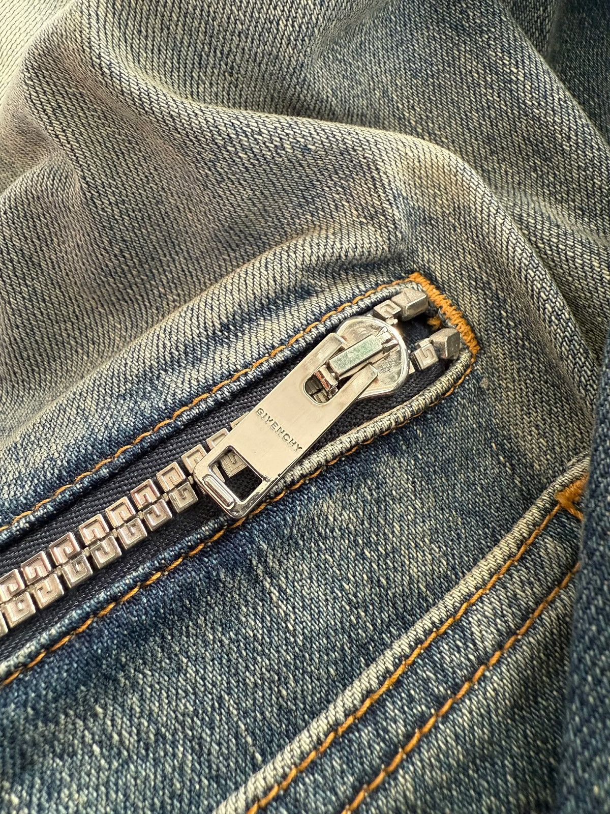 Givenchy Givenchy Straight Leg Cargo Jeans Size US 27 - 10 Thumbnail