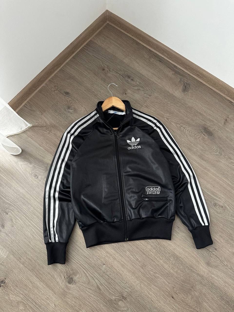 Adidas × Vintage Vintage Adidas Chile 62 Black Full Zip Hoodie Size US M / EU 48-50 / 2 - 2 Thumbnail