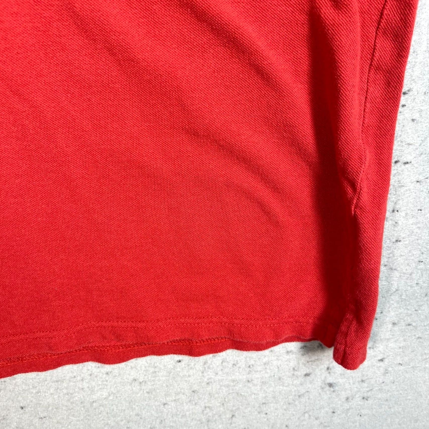 Vintage VINTAGE Duck Head Mens Red Pocket T-Shirt Size Large 100% Cotton Short Sleeve Crew Neck with Pockets Mens Size US L / EU 52-54 / 3 - 7 Thumbnail