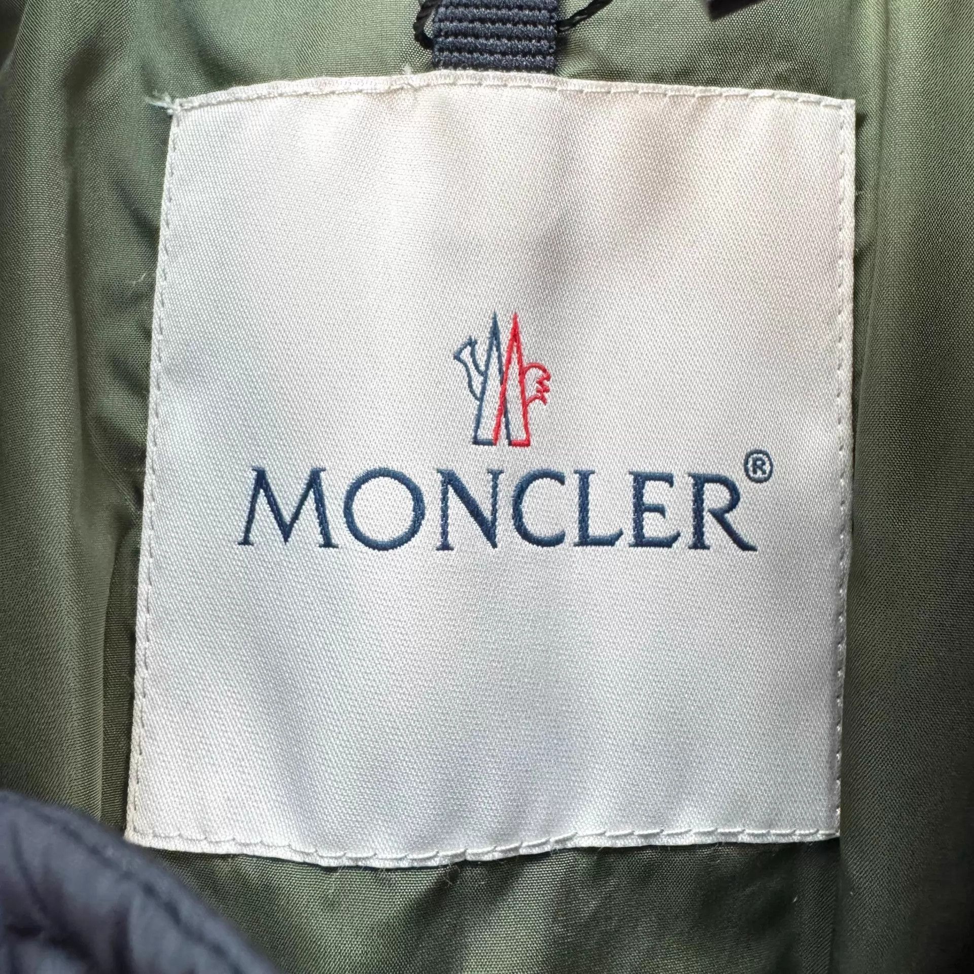 Moncler Moncler Logo Pilot Down Jacket 3 99 New Size US L / EU 52-54 / 3 - 5 Thumbnail