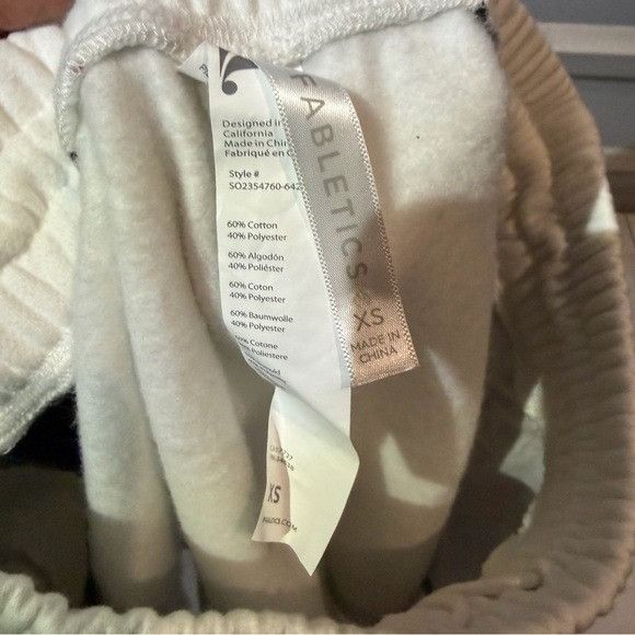 Fabletics FABLETICS WOMEN’S COTTON TRACK SHORTS SZ XS Size 22" - 8 Thumbnail