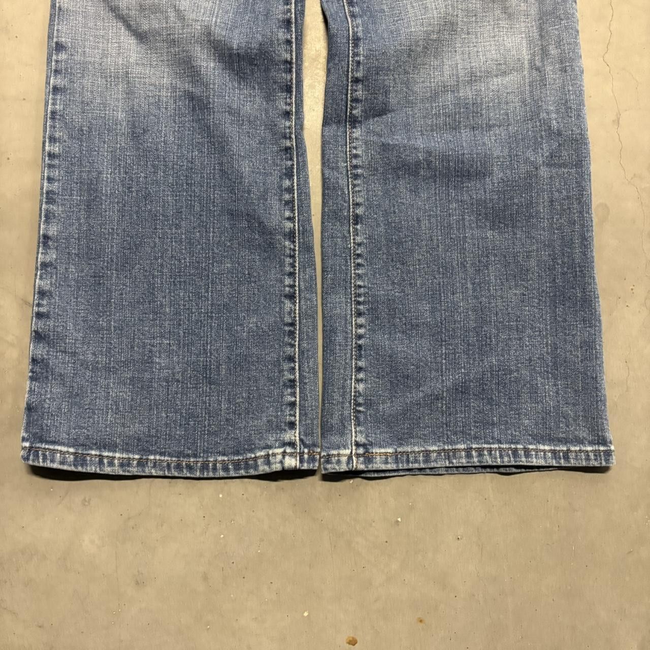 Levi's Vintage Y2K/2000s Bootcut Levis 515 Medium wash Denim Jeans! Size US 36 / EU 52 - 5 Thumbnail