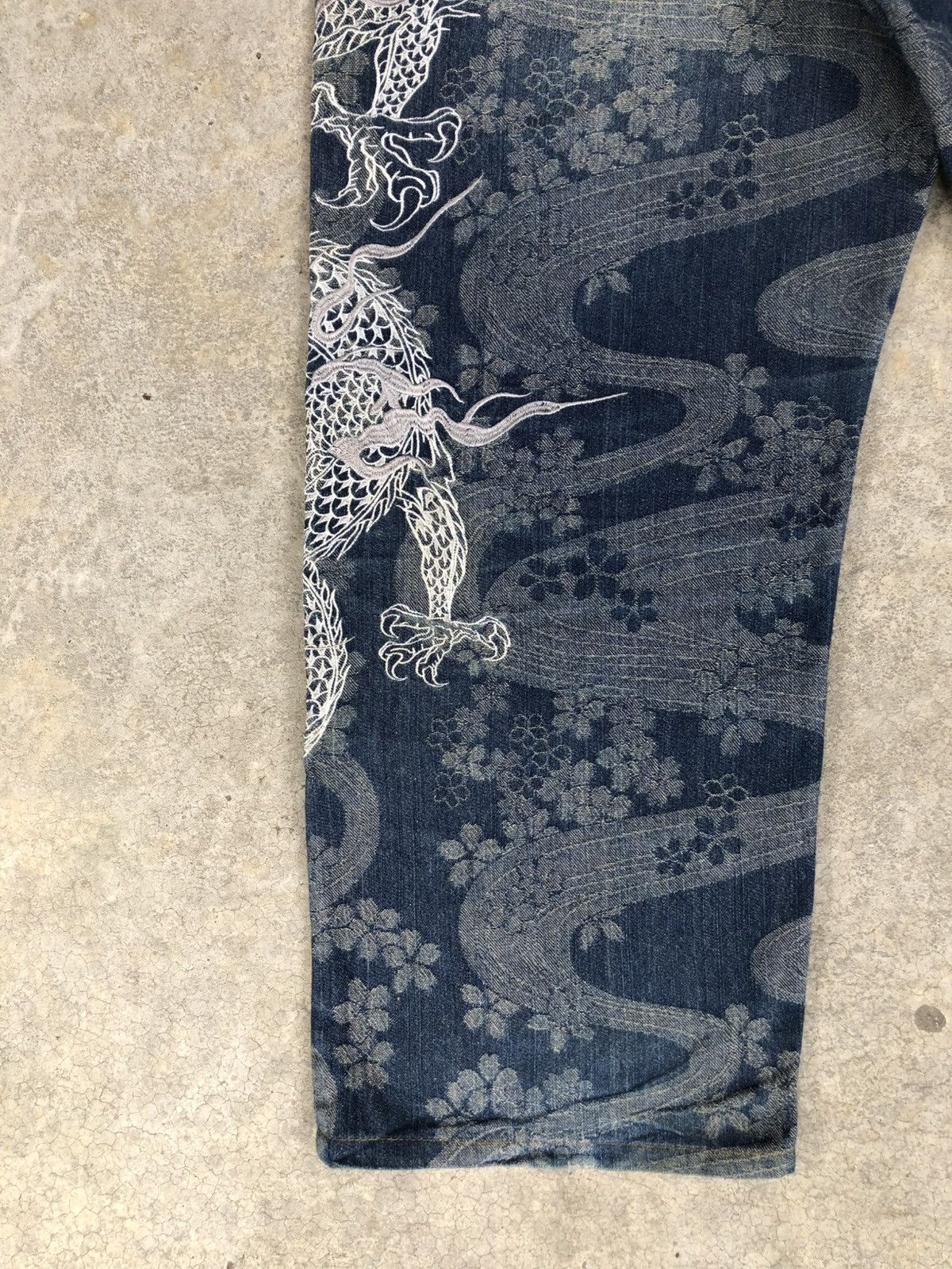 Karakuri Tamashii Karakuri Tamashii Embroidered Jeans Distressed Jeans Size US 39 - 11 Thumbnail
