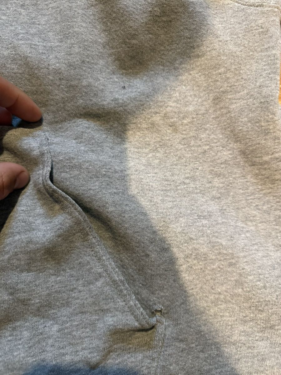 Nike Vintage Nike middle swoosh hoodie size xl Size US XL / EU 56 / 4 - 4 Thumbnail