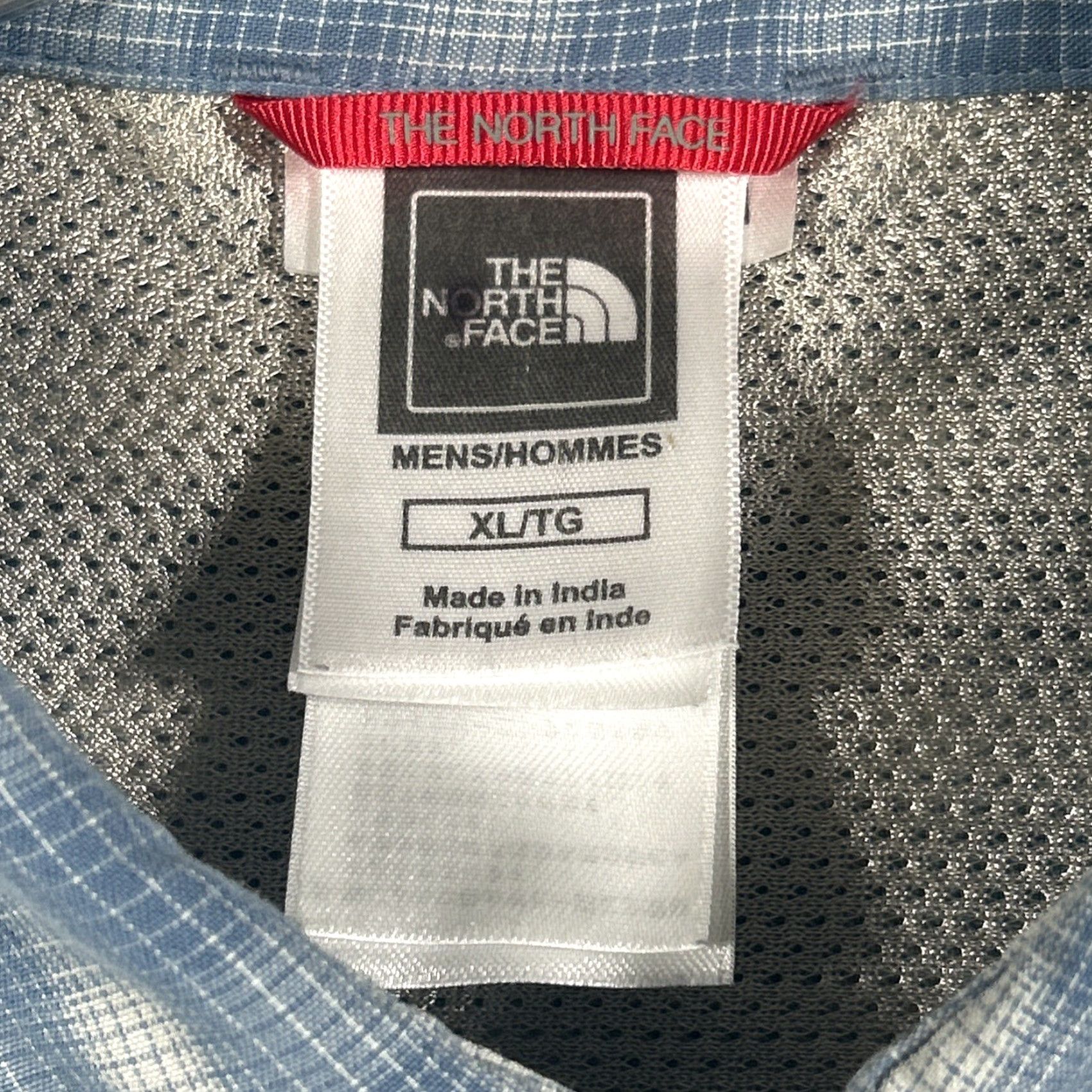 The North Face VINTAGE The North Face Long Sleeve Camp Shirt XL Vented Button Up Hiking Fishing Blue Size US XL / EU 56 / 4 - 3 Thumbnail
