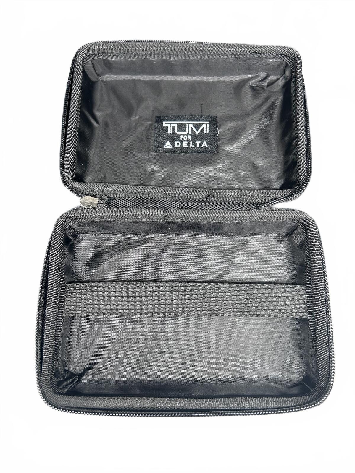 Tumi Tumi Black Hard Shell Compact Travel Case Size ONE SIZE - 9 Thumbnail