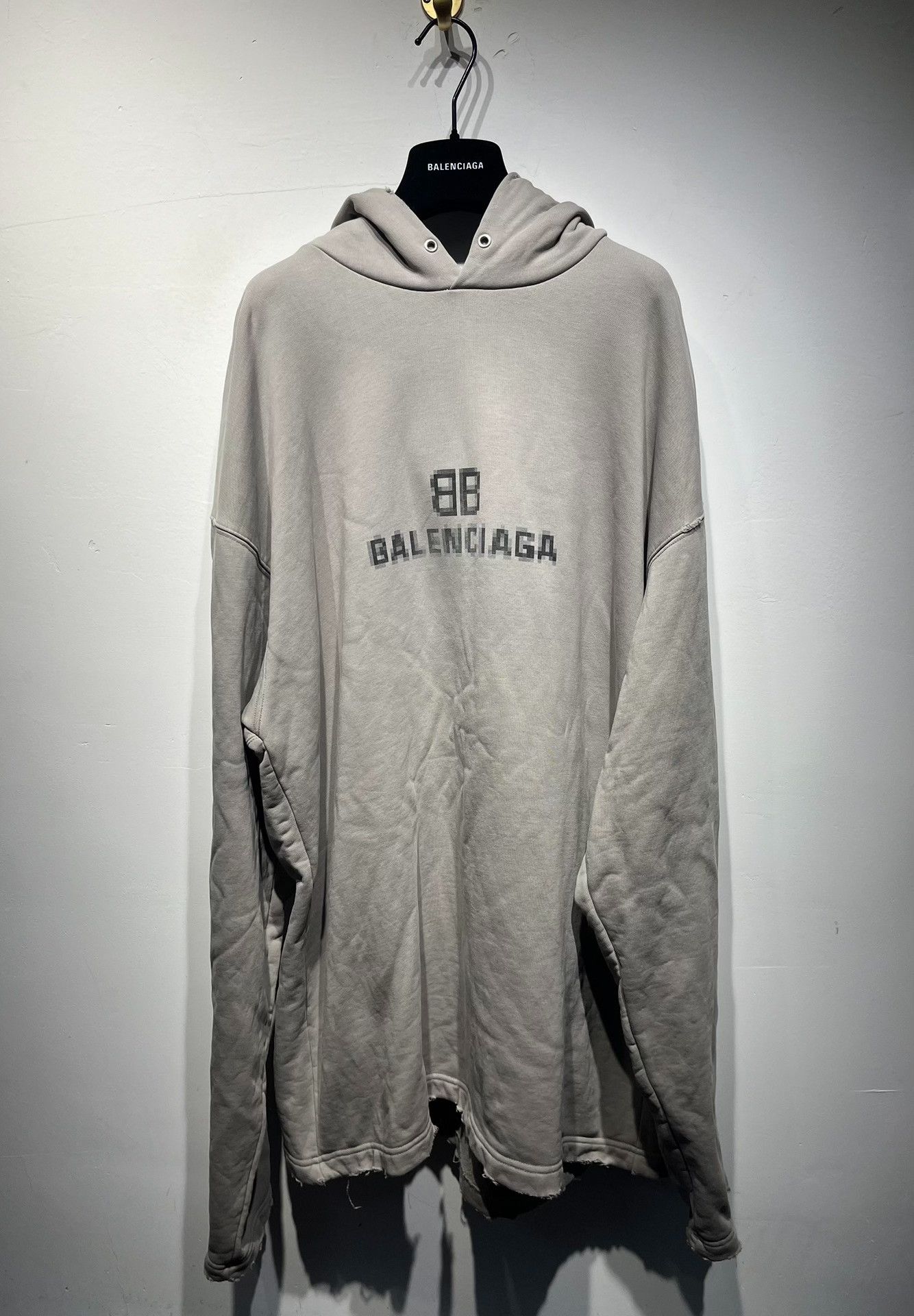Balenciaga Balenciaga Retro Gray Hoodie XS Women Size XS / US 0-2 / IT 36-38 - 1 Thumbnail