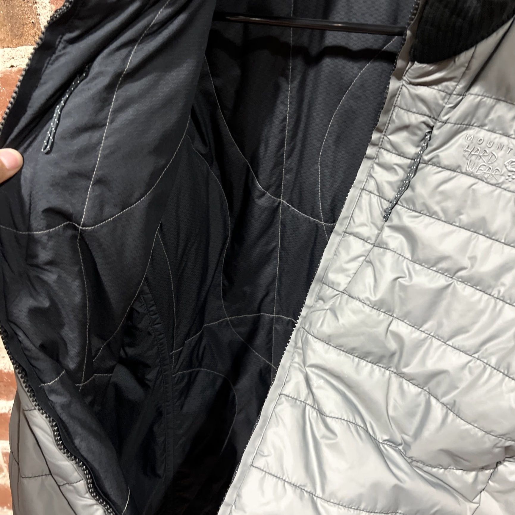 Mountain Hardwear VINTAGE Mountain Hardwear Reversible Jacket Coat Womens S Gray Mountain Hardwear Size S / US 4 / IT 40 - 4 Thumbnail