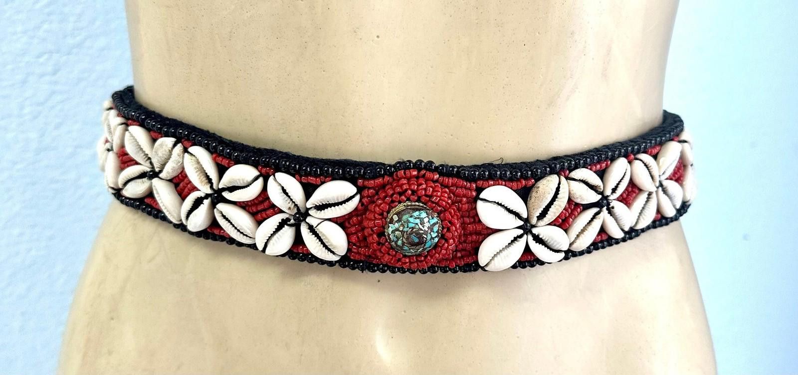 Designer Fashion Shell Beaded Belt Red Size ONE SIZE - 1 Thumbnail