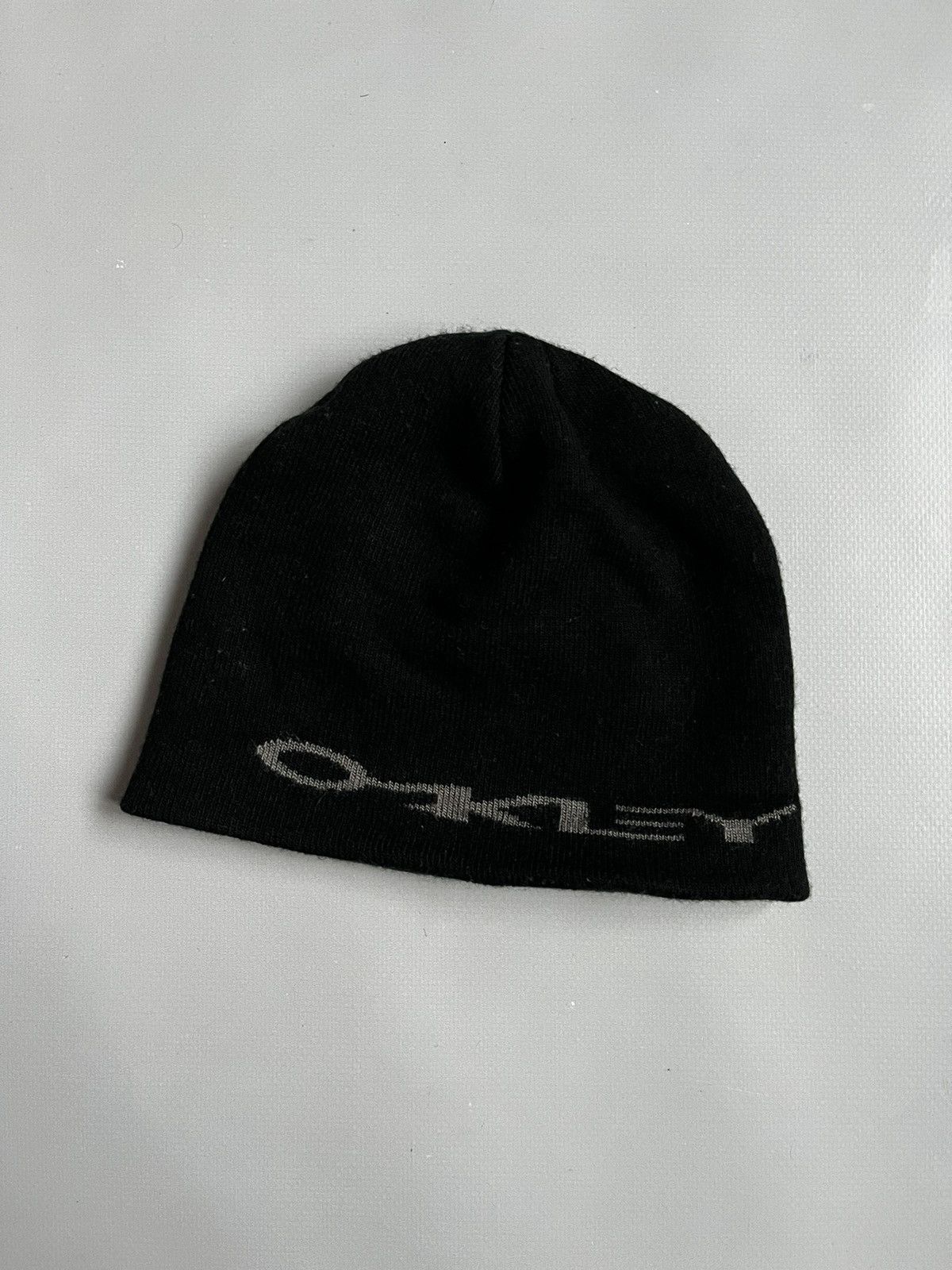 Vintage Y2K Oakley Unisex Black Acrylic Spandex Beanie Hat