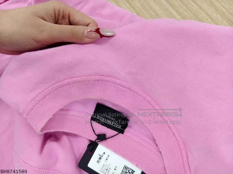 Balenciaga Balenciaga Solid Logo Print Short Sleeve. Size US L / EU 52-54 / 3 - 3 Thumbnail