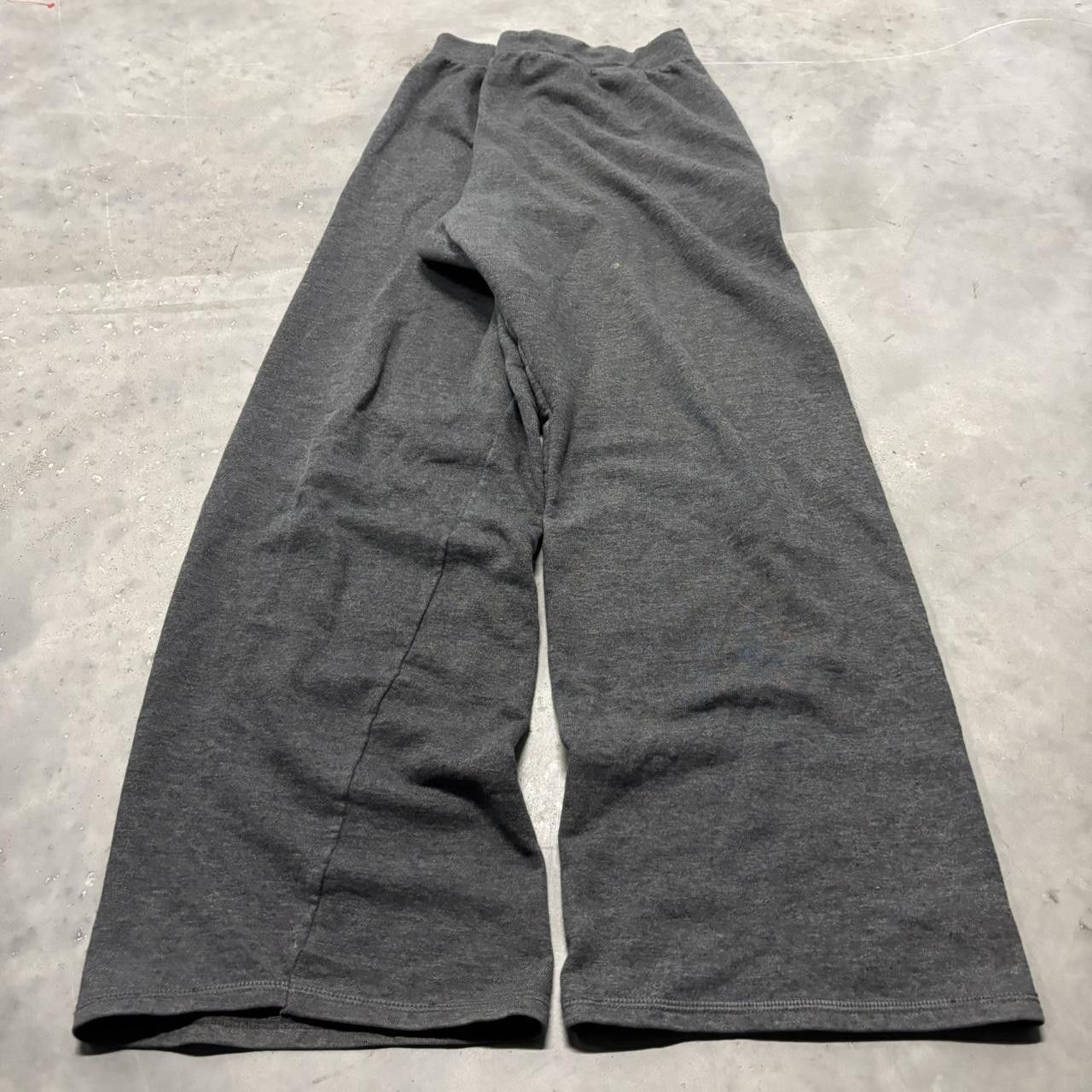 Japanese Brand × Vintage Crazy Vintage Y2K/2000s Dark Grey Essential Sweatpants! Size US 32 / EU 48 - 3 Thumbnail