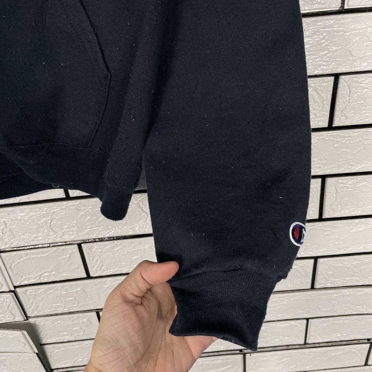 Champion Vintage Champion Black Zipper Hoodie Size US S / EU 44-46 / 1 - 14 Thumbnail