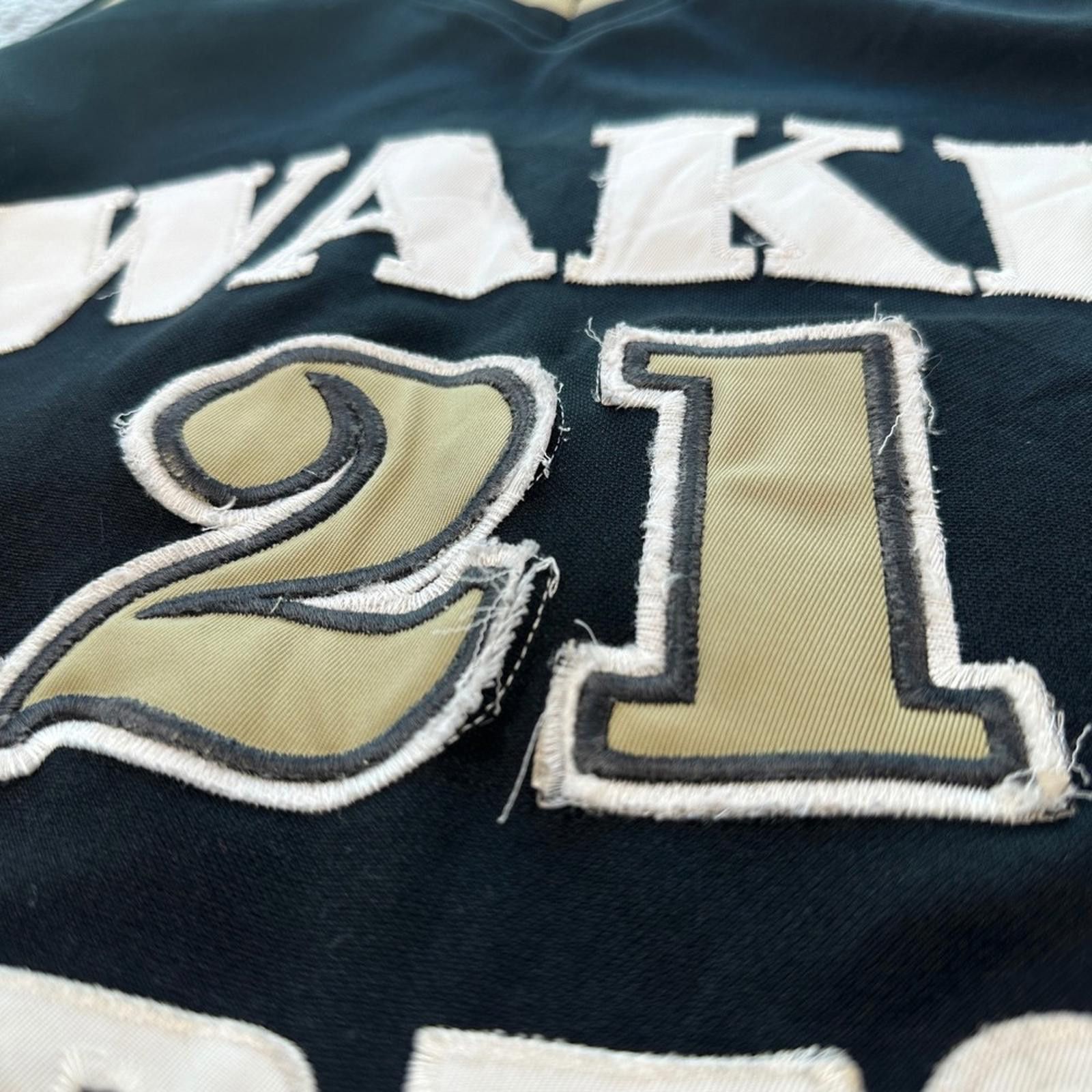 Other Wake Forest Deacons Tim Duncan Basketball Jersey 21 XXL Size US XXL / EU 58 / 5 - 10 Thumbnail