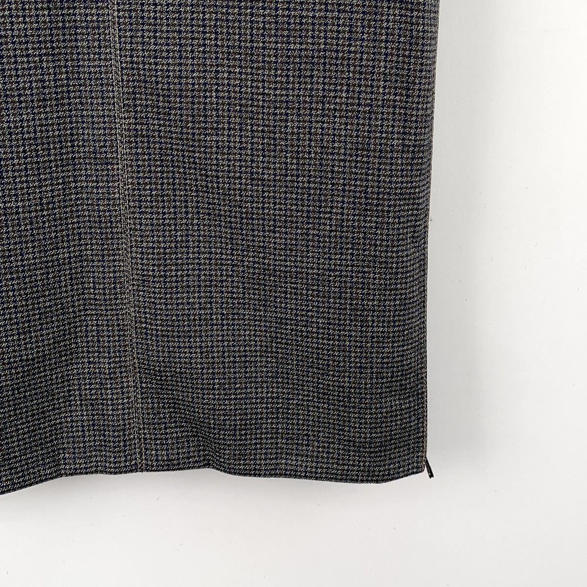 Fendi Fendi Dark Grey Houndstooth Wool Skirt K26WX Size 26" / US 2 / IT 38 - 6 Thumbnail
