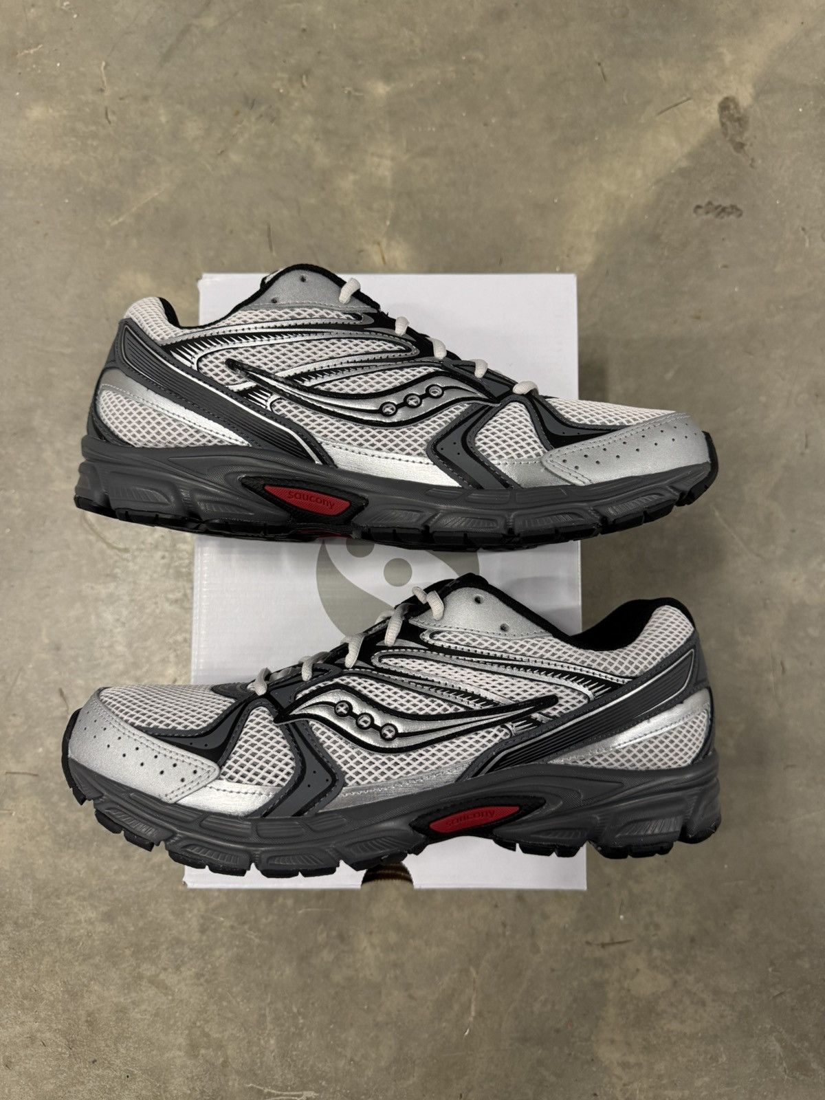 Saucony Saucony Ride Millenium Carbon Quartz Size 10.5 Size US 10.5 / EU 43-44 - 2 Thumbnail
