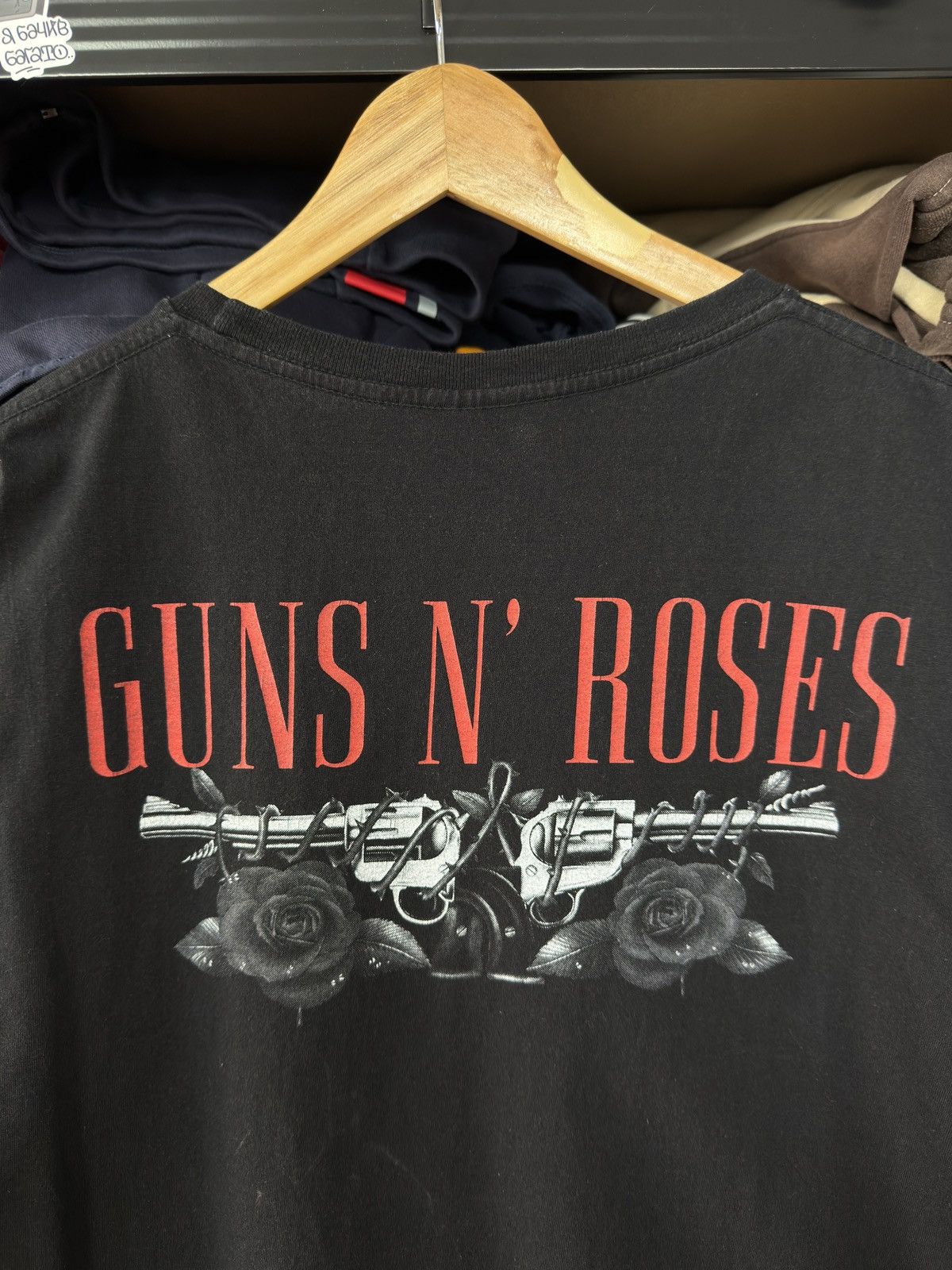 Guns N' Roses VINTAGE 90s GUNS N ROSES USE YOUR ILLUTION TOUR BAND T-SHIRT Size US XL / EU 56 / 4 - 19 Thumbnail