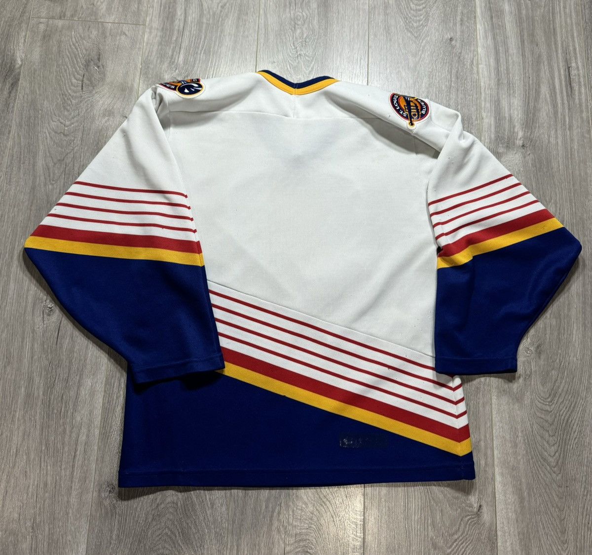 Ccm × Vintage Vintage St Louis Blues Jersey Small CCM Mens White Maska Size US S / EU 44-46 / 1 - 2 Thumbnail