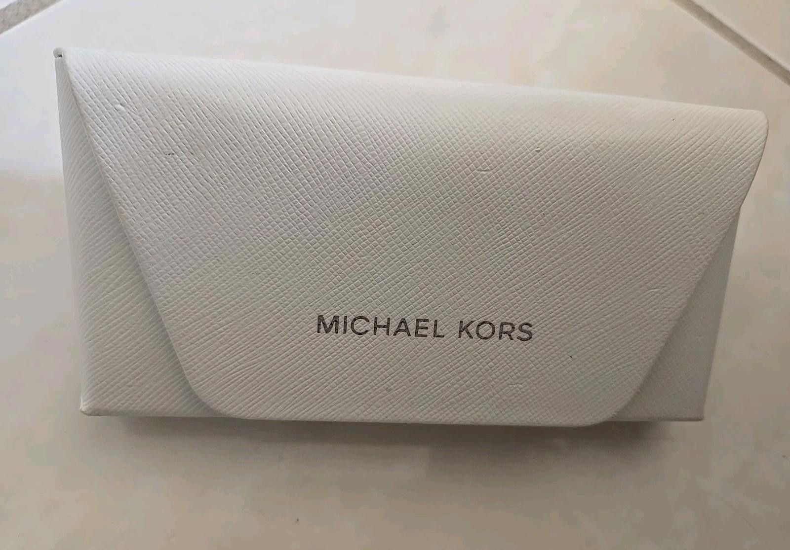 Michael Kors Michael Kors White Snap Closure SUNGLASS EyeGlass Case Size ONE SIZE - 1 Thumbnail