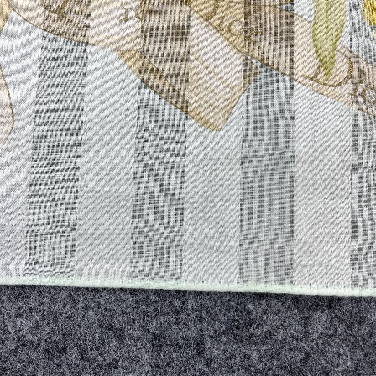 Vintage Christian Dior Handkerchief / Bandana / Neckerchief B725 Size ONE SIZE - 5 Thumbnail