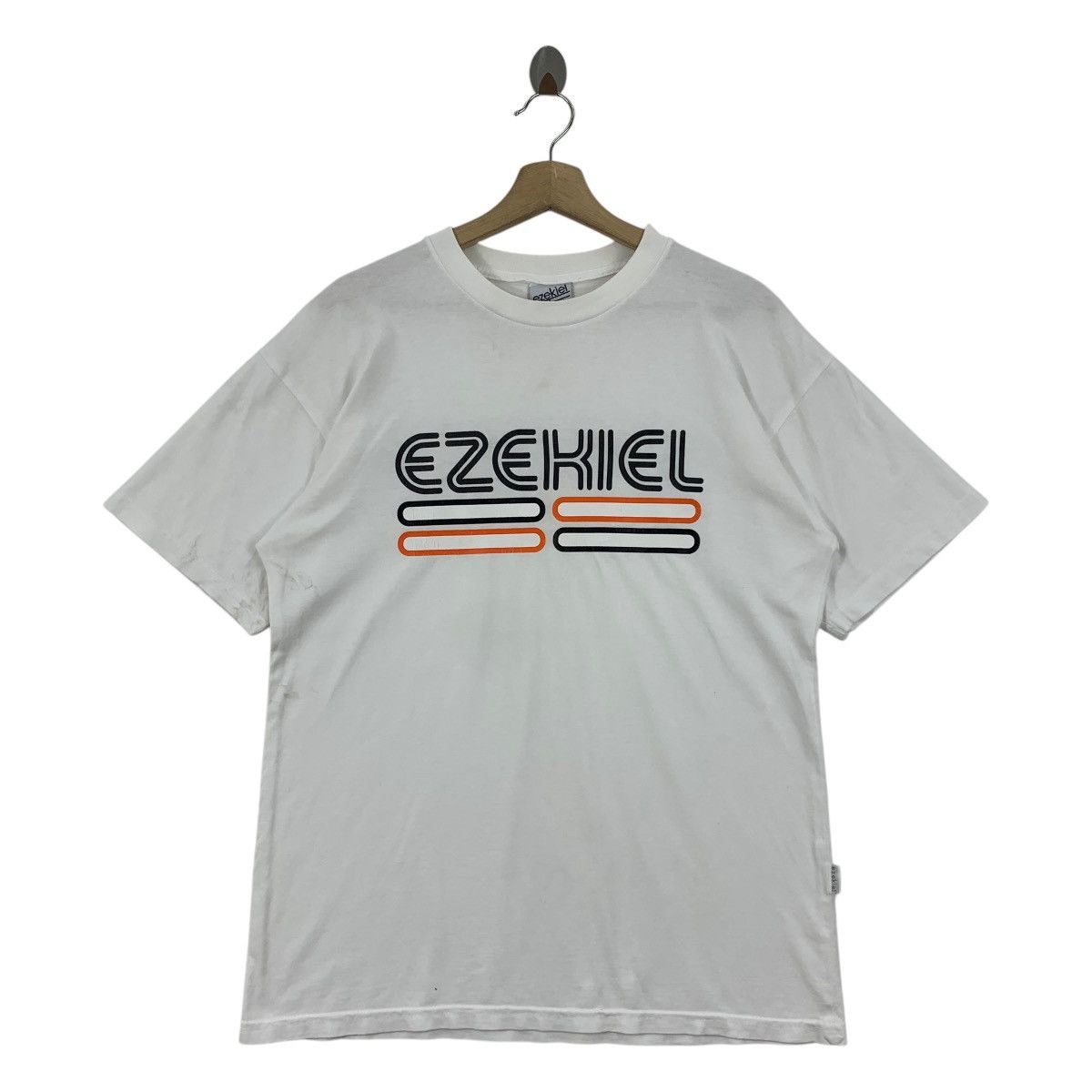 Vintage Vintage EZEKIEL SKATEBOARD Spellout tee shirt Size US M / EU 48-50 / 2 - 1 Thumbnail