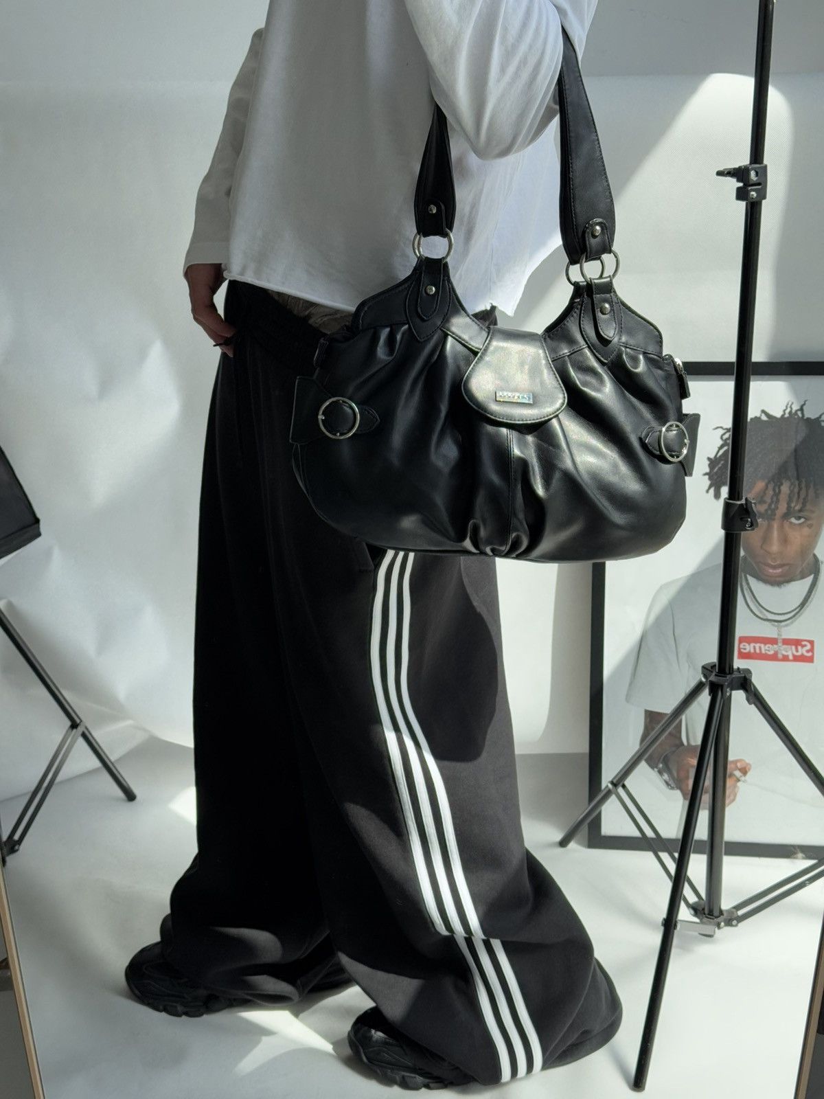 Japanese Brand Y2k Crossbody Leather Bag Avant Garde Diesel Style Size ONE SIZE - 12 Thumbnail