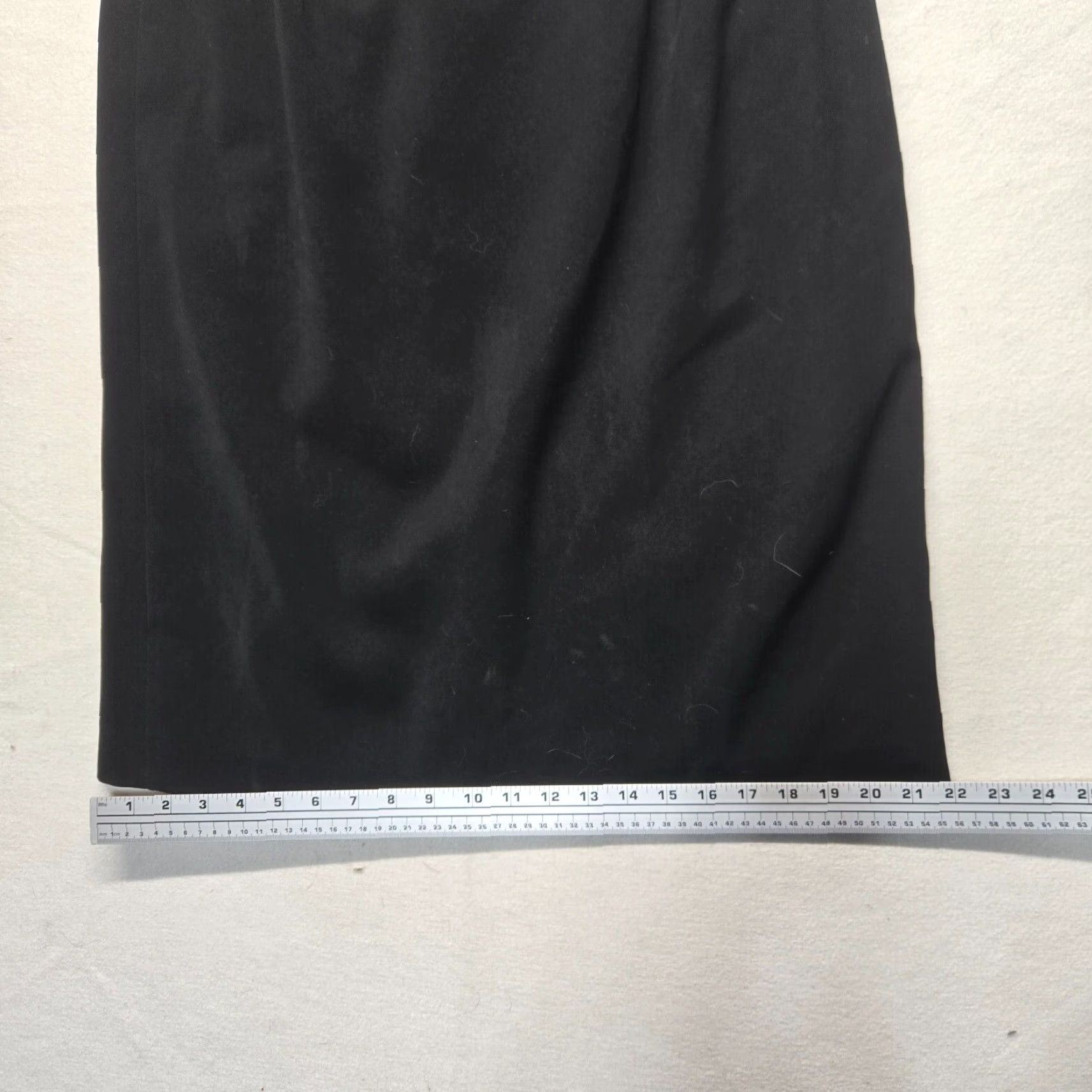 Vintage Le Suit Black Formal Skirt Women 14 Polyester Solid Office Work Dress Skirt 14 Women Size 36" / US 14 / IT 50 - 5 Thumbnail