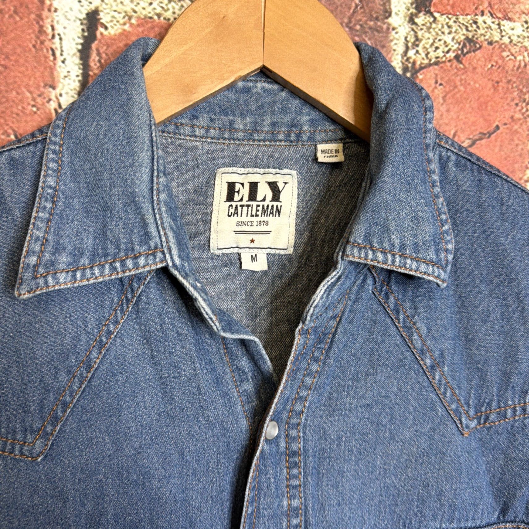 Vintage Ely Cattleman Shirt Men M Denim Pearl Snap Flap Pocket Workwear Western Blue Size US M / EU 48-50 / 2 - 2 Thumbnail