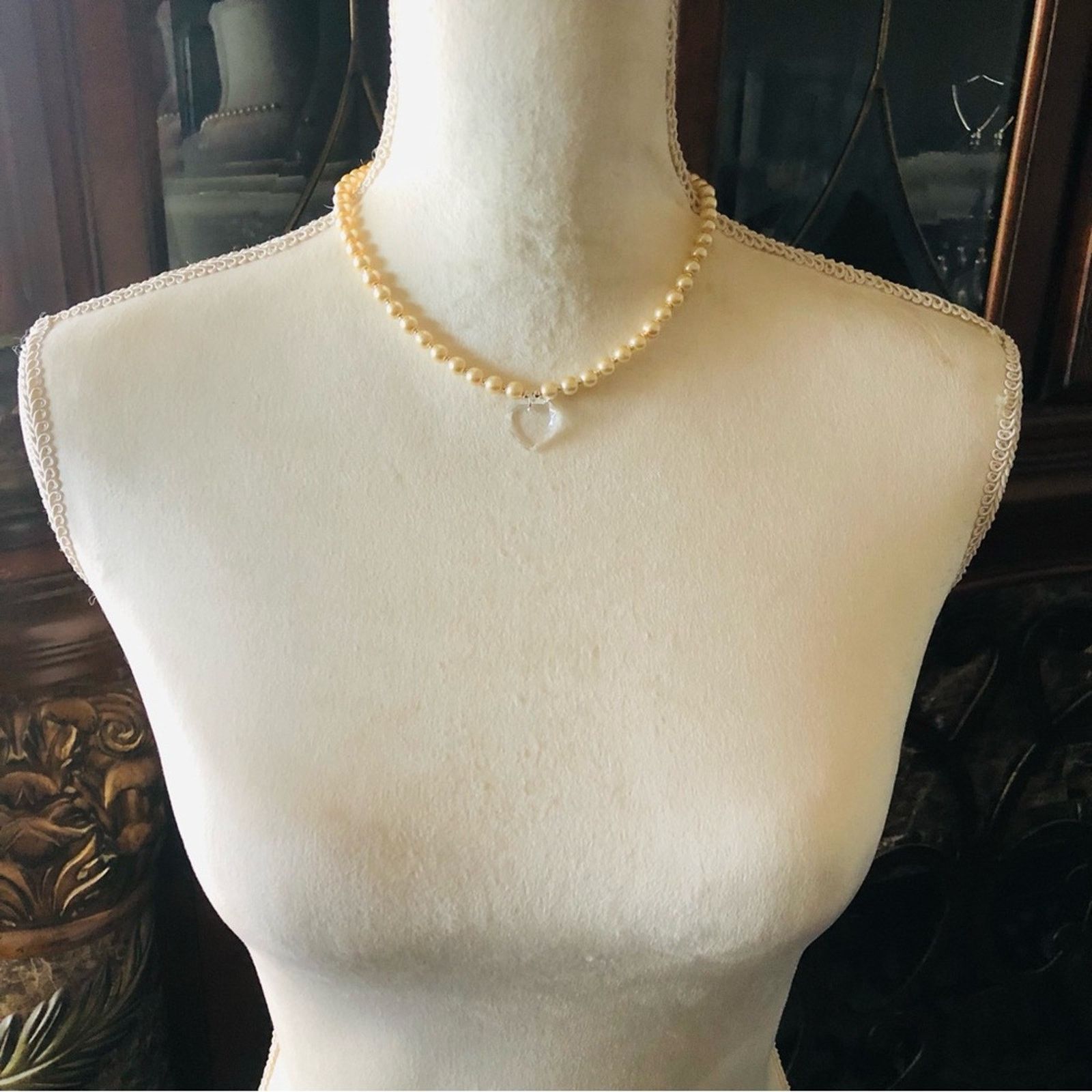 Handmade Handcrafted repurpose faceted heart crystal Pearl necklace Size ONE SIZE - 5 Thumbnail