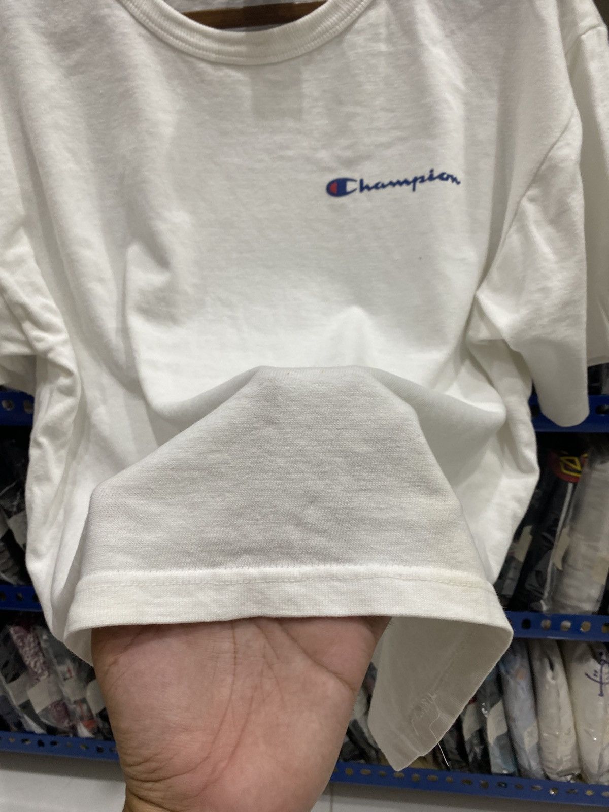 Champion VINTAGE CHAMPION CROP TOP TSHIRT Size US M / EU 48-50 / 2 - 6 Thumbnail
