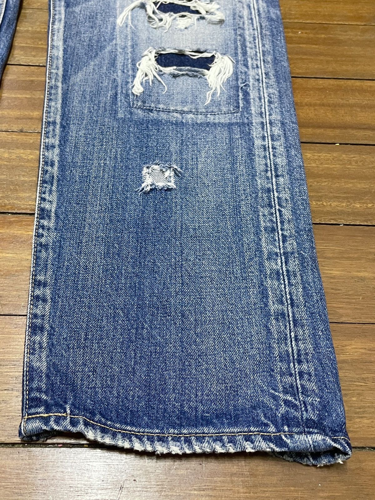 Japanese Brand × MOUSSY Very Rare Design Vintage Moussy Patchwork Ripped Jeans 1990s Size US 34 / EU 50 - 6 Thumbnail