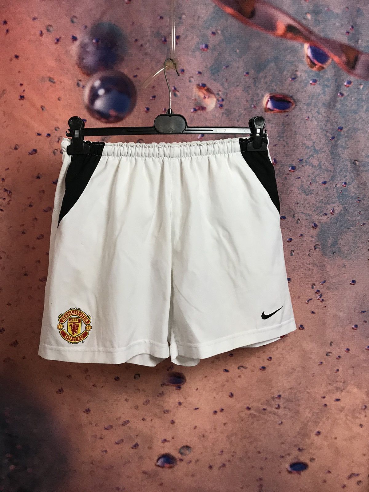 Vintage Vintage Manchester United Shorts size S Size US 30 / EU 46 - 1 Thumbnail