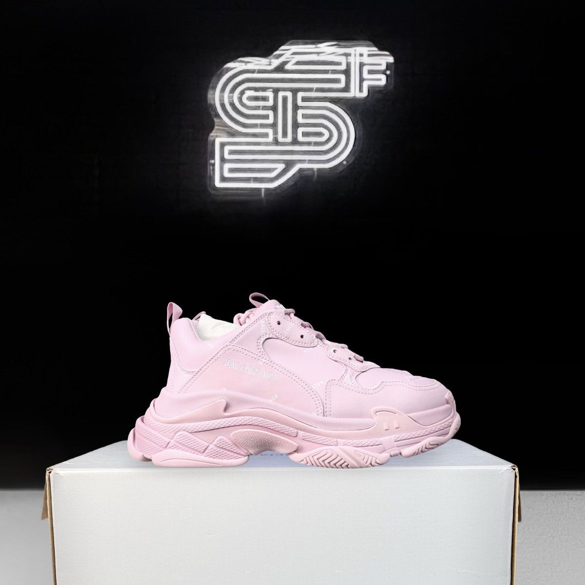 Balenciaga Balenciaga Triple-S All Over Sneaker Size US 8.5 / EU 41-42 - 1 Thumbnail