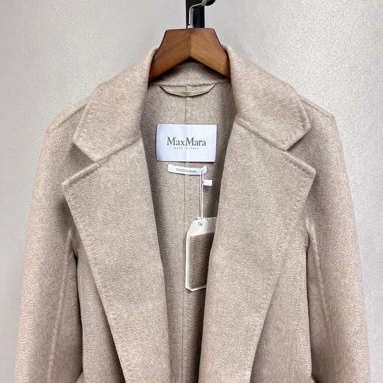 Max Mara Max Mara Main line cashmere coat Size M / US 6-8 / IT 42-44 - 2 Thumbnail