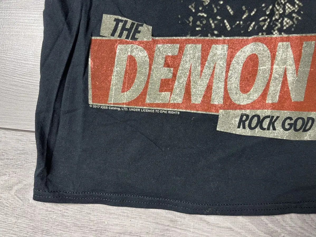 KISS Kiss rock the demon rock god Tshirt size Small Size US S / EU 44-46 / 1 - 4 Thumbnail