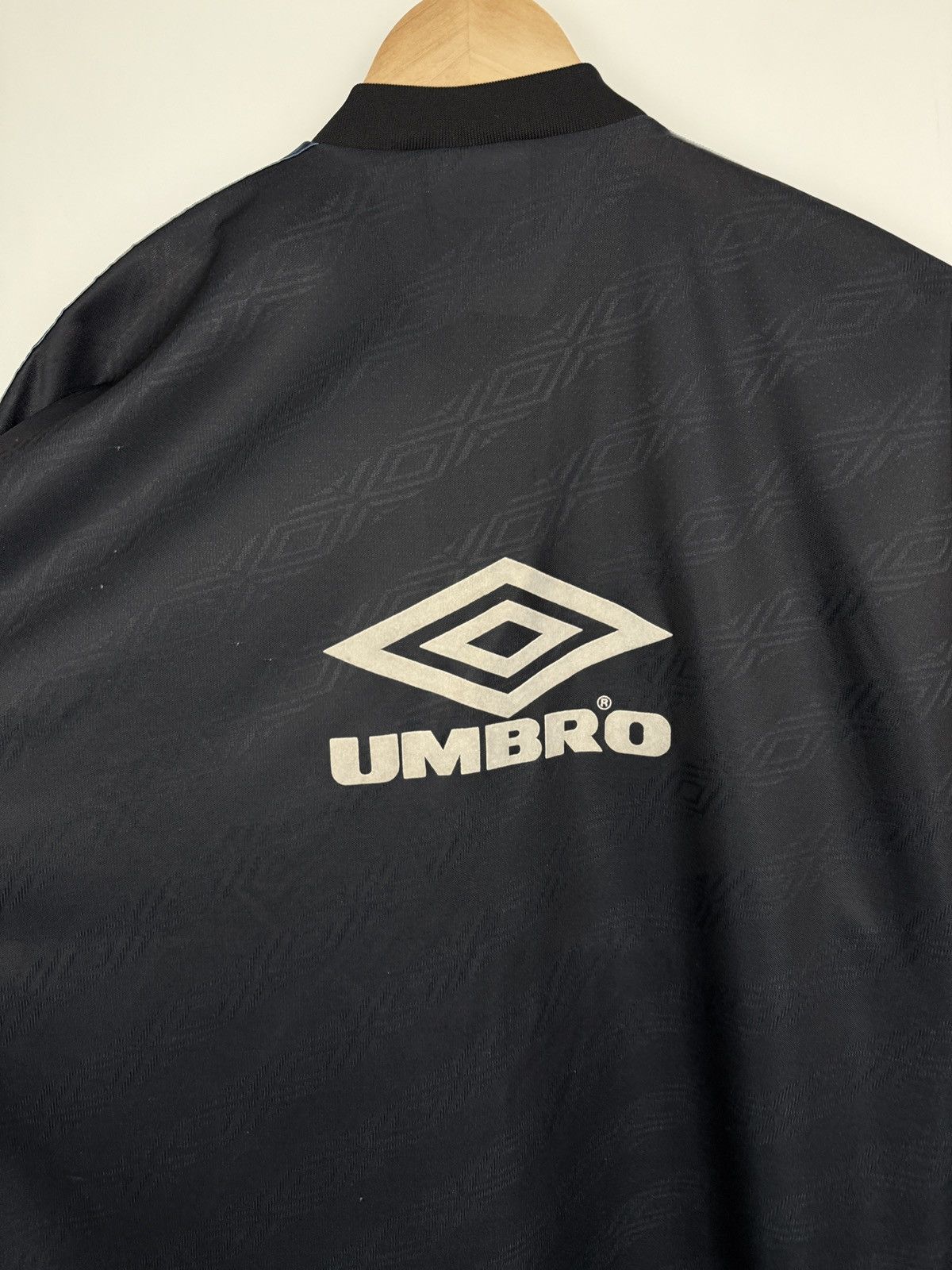 Umbro 🇬🇧 Vintage 90s Umbro Pro Training Soccer Jersey Football Rare Size US L / EU 52-54 / 3 - 11 Thumbnail