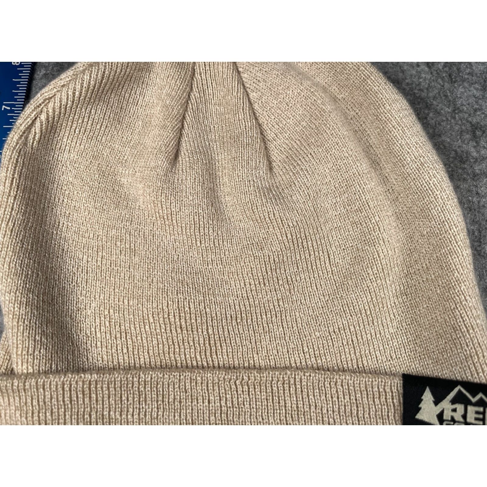 Vintage REI Co-op Beanie Toque Adult One Size Beige Knit Acrylic Wool Blend Hat Mens Beanie Cap Camp Outdoor Fishing 90s Size ONE SIZE - 3 Thumbnail