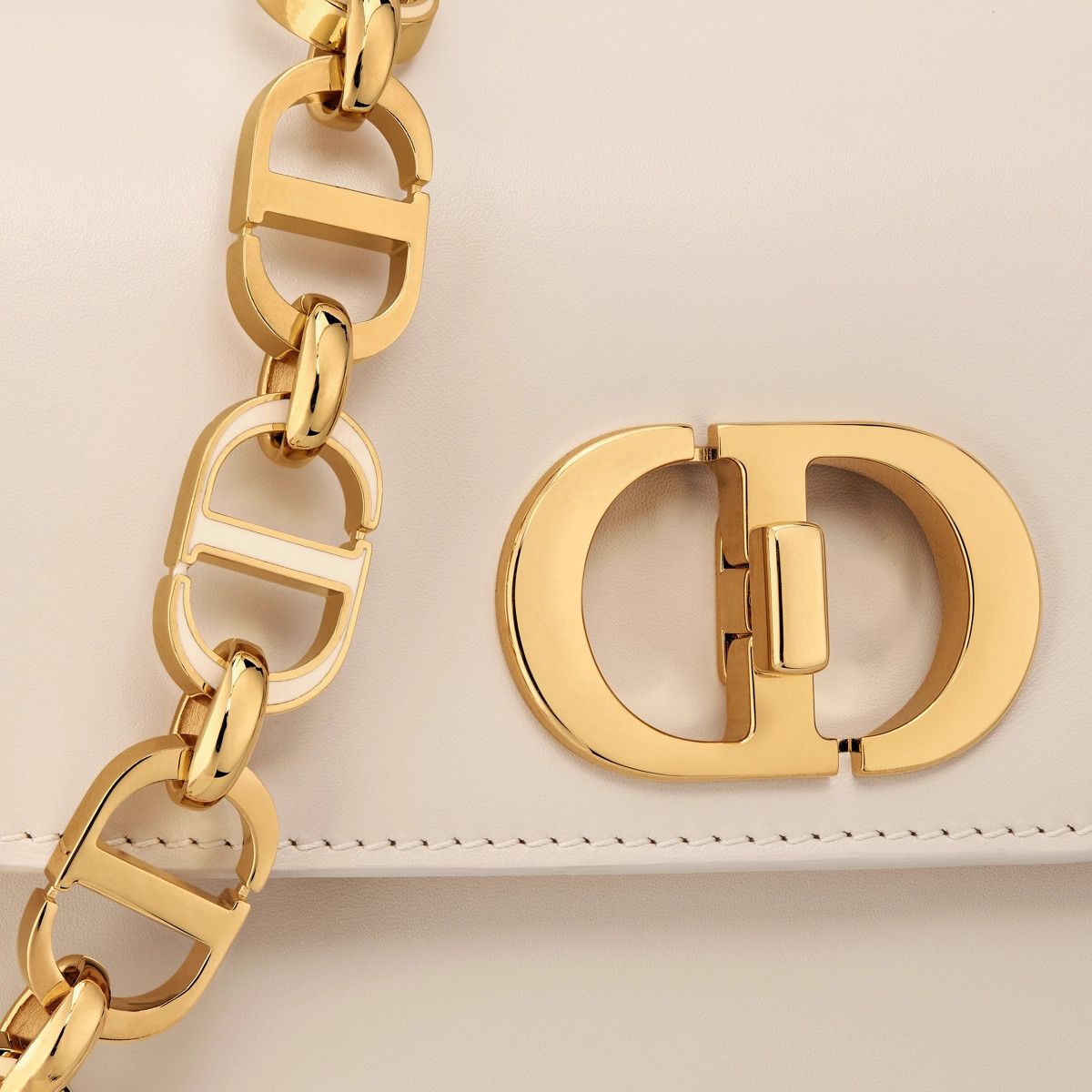 Dior o1bcso1str0226 Size:OS/30 Montaigne Avenue Bag in Beige Size ONE SIZE - 6 Thumbnail