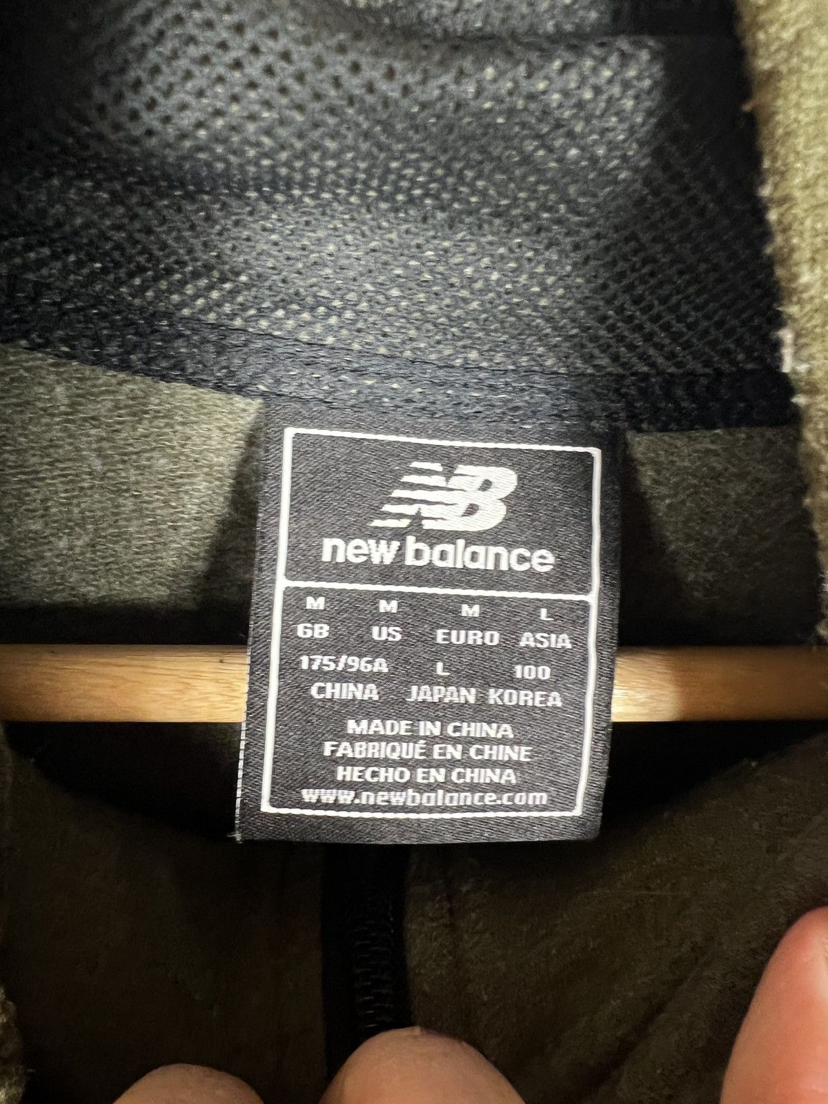 New Balance FC Liverpool New Balance Soccer Zip Hoodie Football Kit Size US M / EU 48-50 / 2 - 5 Thumbnail
