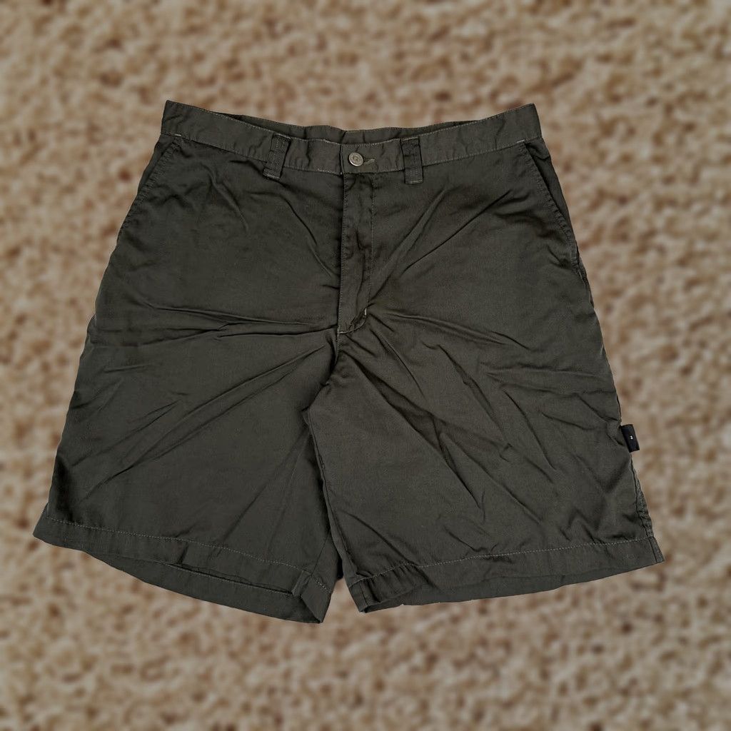 Patagonia VINTAGE Patagonia Shorts Men 36 Green Nylon Microfiber Chino 10" Quick Dry Nylon Size US 36 / EU 52 - 1 Thumbnail