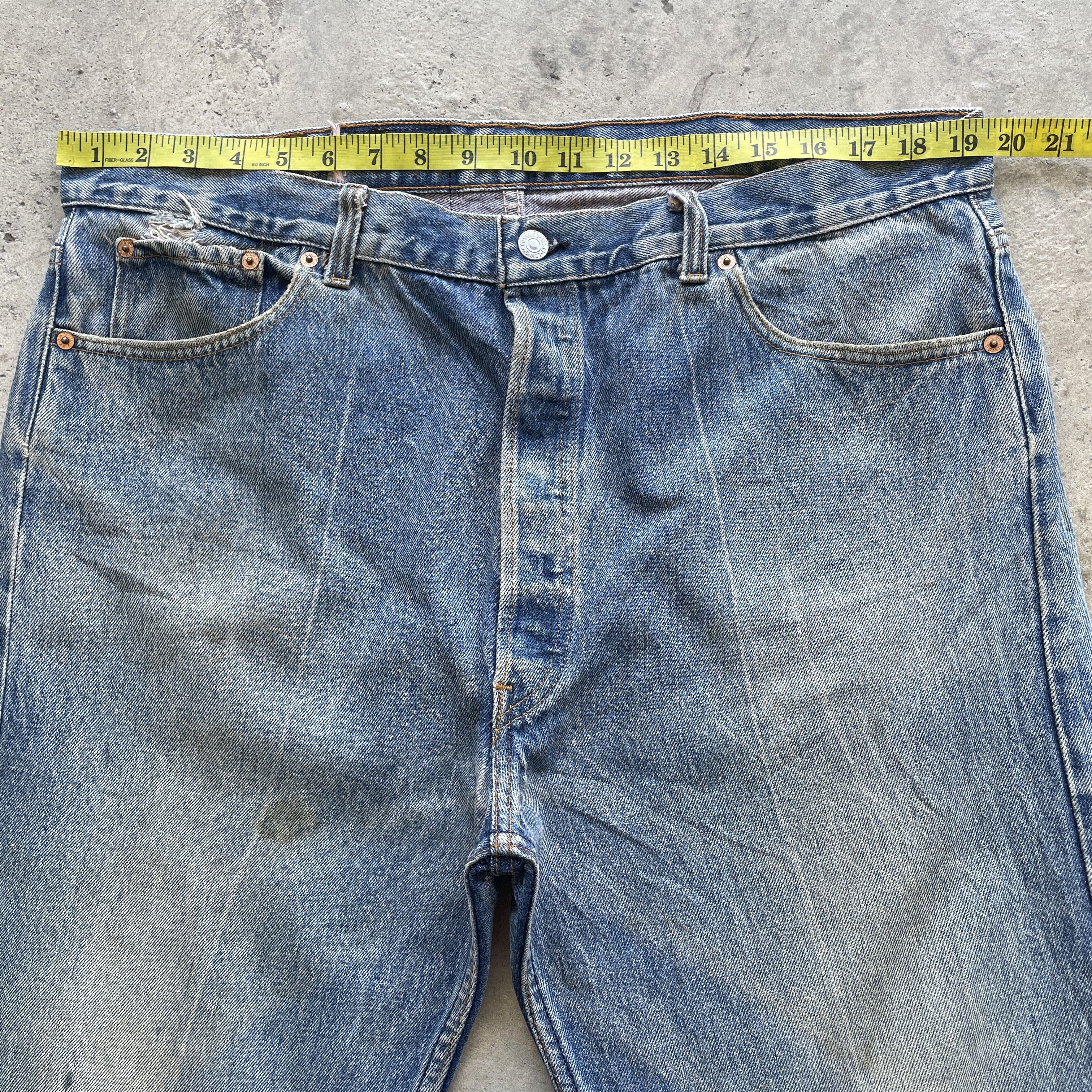 Levi's Vintage Clothing 90s VINTAGE LEVI’S 501 DENIM FADED MUDWASH JEANS PANTS W39 Size US 39 - 6 Thumbnail