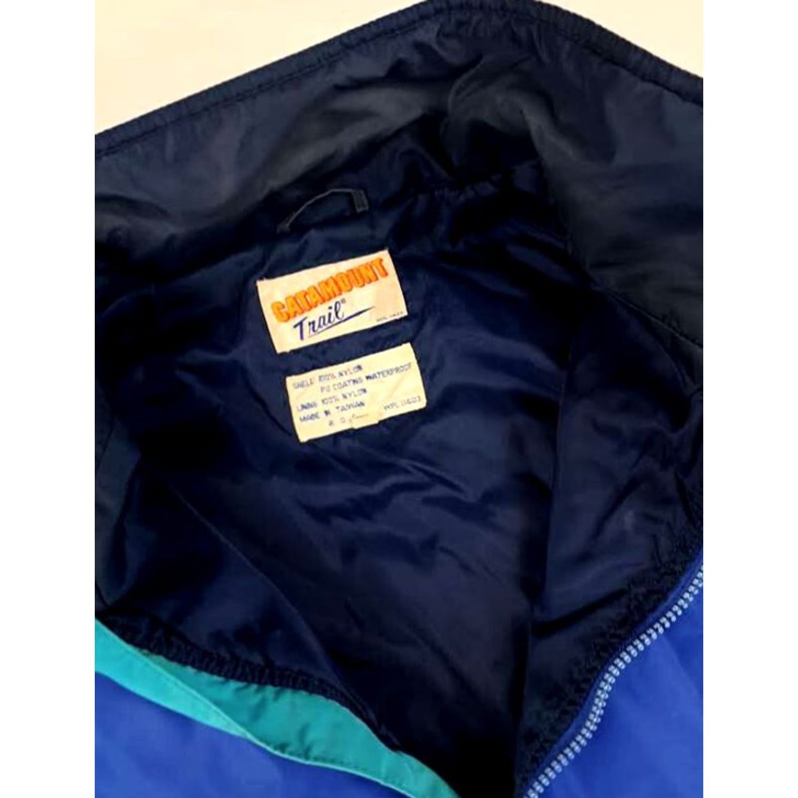 X-LARGE VINTAGE Catamount Trail Windbreaker Jacket XL Blue 90s Mens Nylon Windbreaker Zip Pockets Solid Size US XL / EU 56 / 4 - 2 Thumbnail