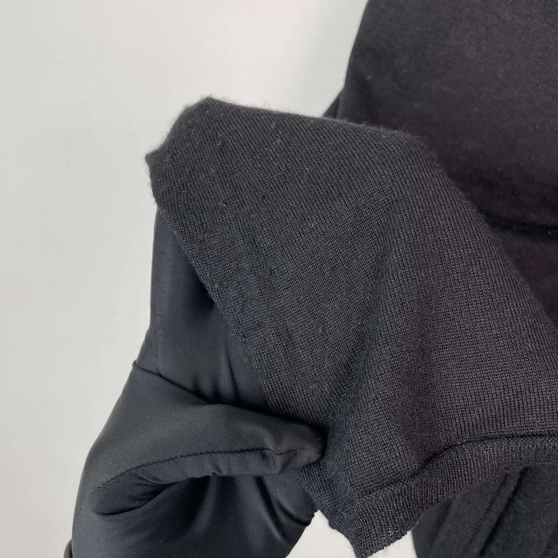 Dior Dior spun knit sleeveless top FR38 black Size S / US 4 / IT 40 - 7 Thumbnail