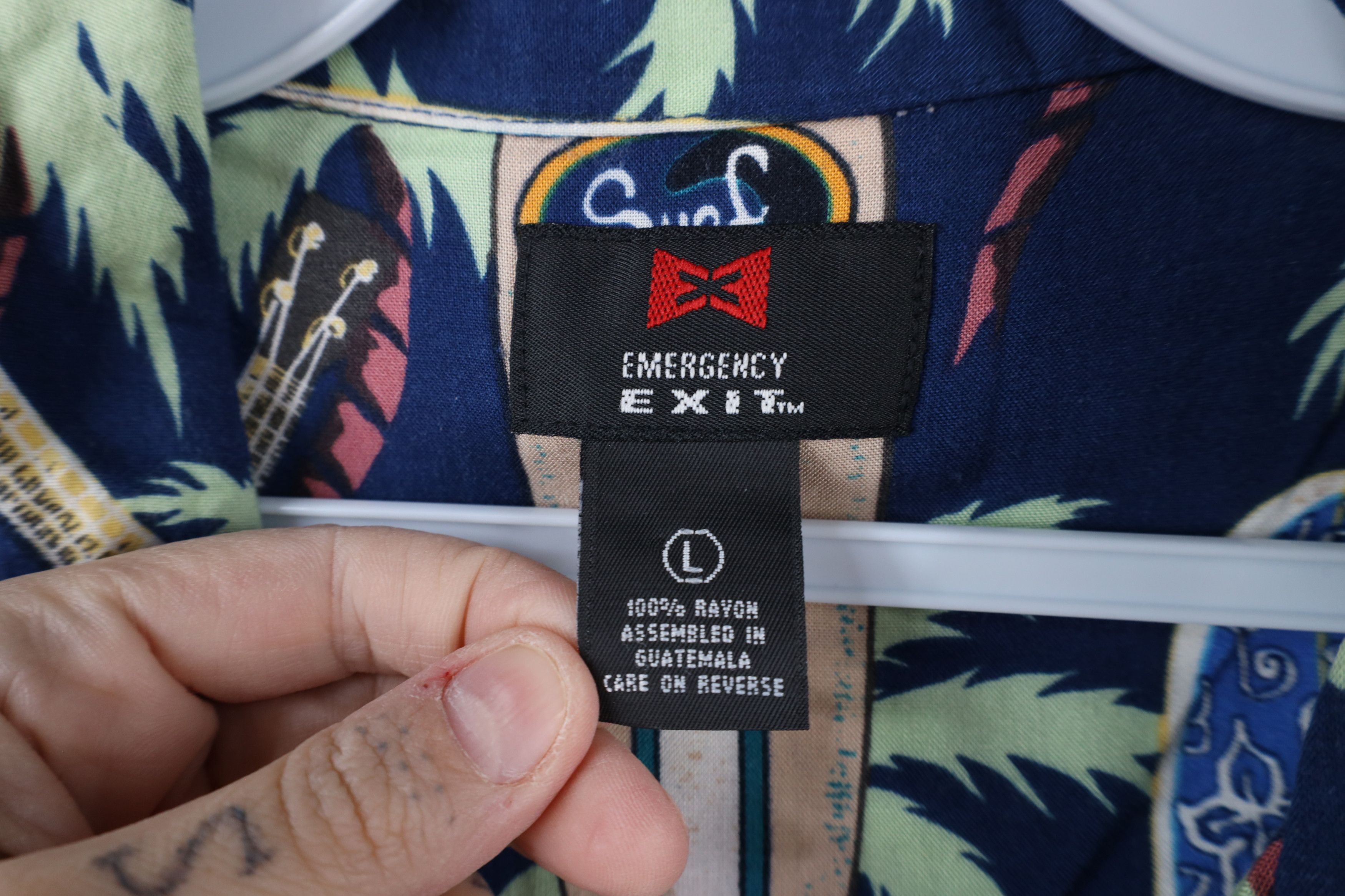 Vintage Vintage 90s Y2K Streetwear All Over Print Hawaiian Shirt Size US L / EU 52-54 / 3 - 7 Thumbnail