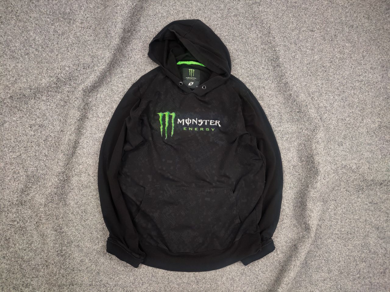 Vintage Vintage Monster energy All logo Racing Hoodie Y2K Style Size US L / EU 52-54 / 3 - 1 Thumbnail
