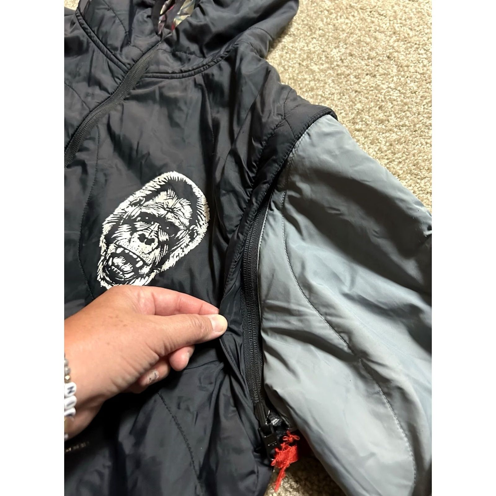 Vintage VINTAGE Line Ski Company Men’s Size L Puffer Jacket Hooded Removable Sleeves Monkey Size US L / EU 52-54 / 3 - 6 Thumbnail