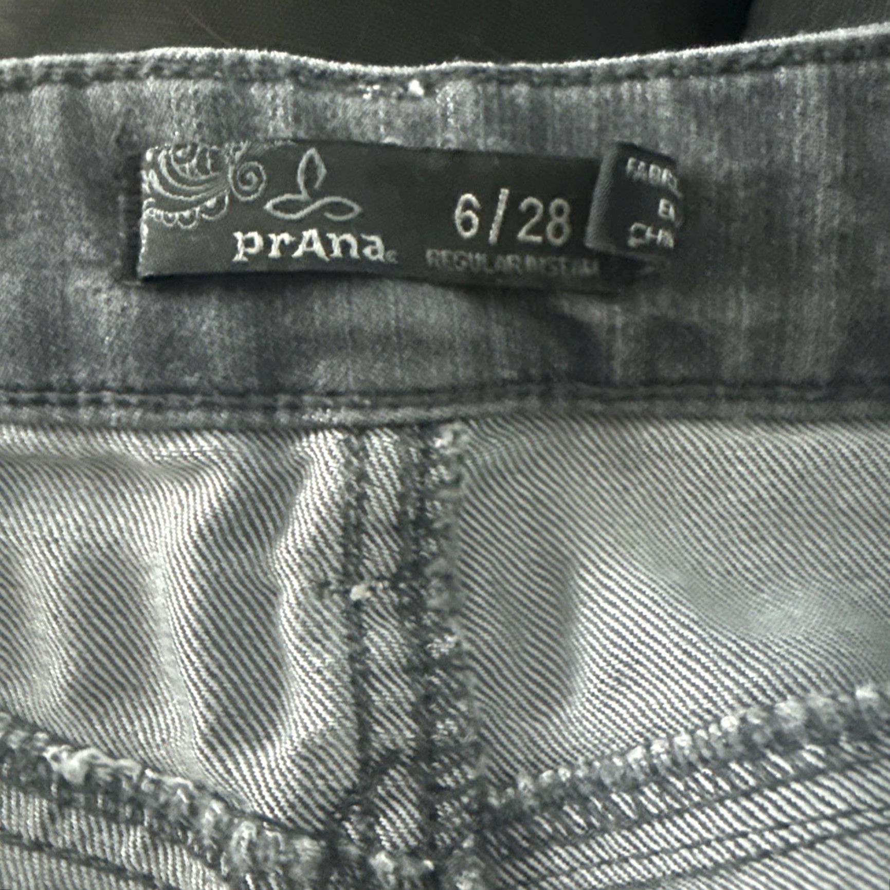 Prana prAna Jeans Womens Size 6x28 Gray Straight Adult Womens Color Gray 6x28 Jeans Size 28" / US 6 / IT 42 - 5 Thumbnail