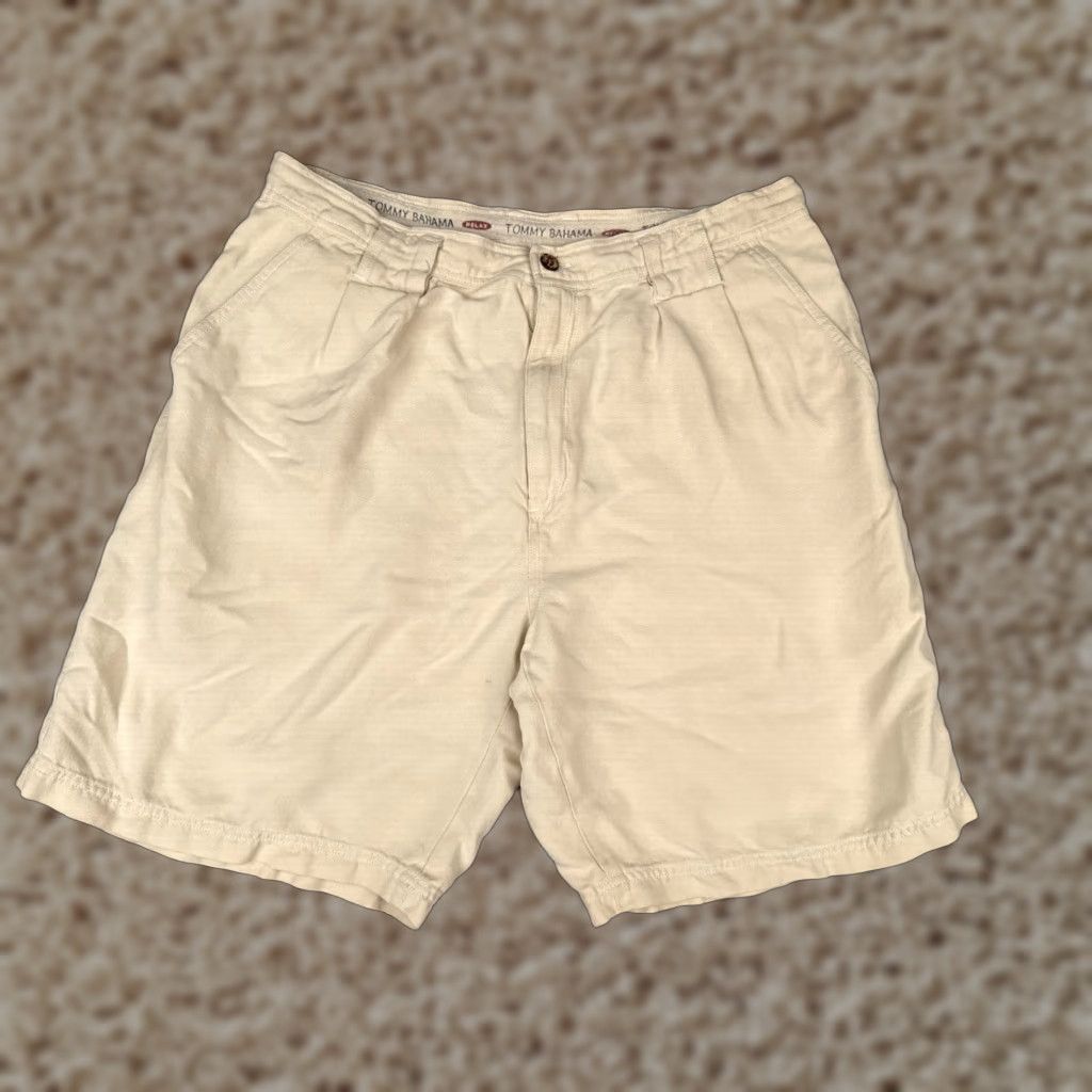 Tommy Bahama VINTAGE not applicable here; restructure: Tommy Bahama Shorts Men Beige Silk Pleated 33x9 Chino Relaxed Solid Aloha Beach 33 9 in inseam 10 in Size US 33 - 1 Thumbnail