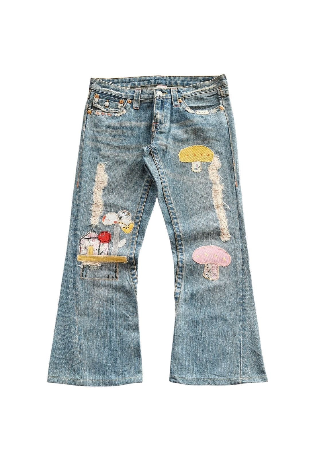 True Religion True Religion Cropped Flare Patchwork Jeans Size US 31 - 1 Thumbnail