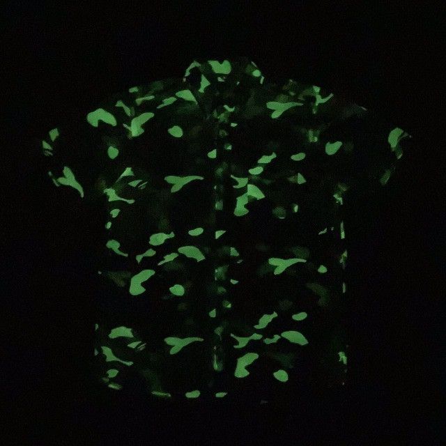 Bape 💫Glow in the dark💫 BAPE City camo short sleeve shirt APE Size US L / EU 52-54 / 3 - 3 Thumbnail